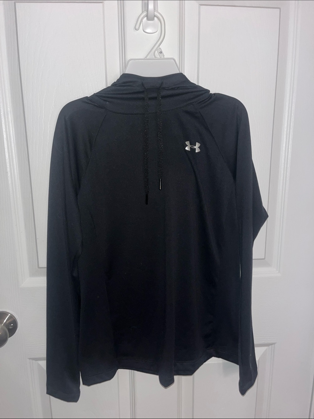 Under Armour Black Long-Sleeve Crewneck Pullover